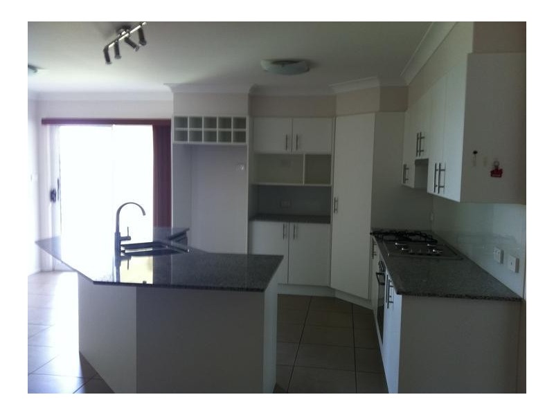 18 Bowman Drive, Tamworth NSW 2340