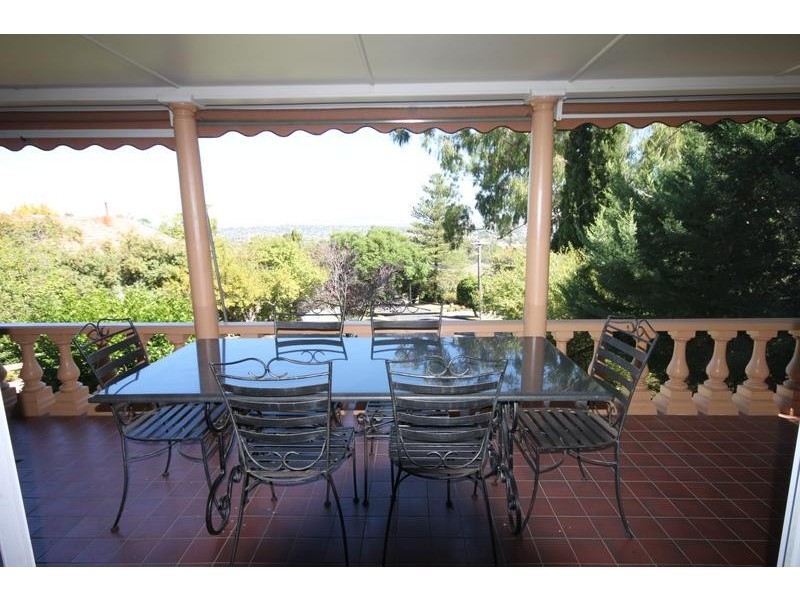 9 Ruthning Avenue, Tamworth NSW 2340