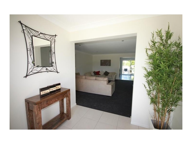 4 The Grange, Tamworth NSW 2340