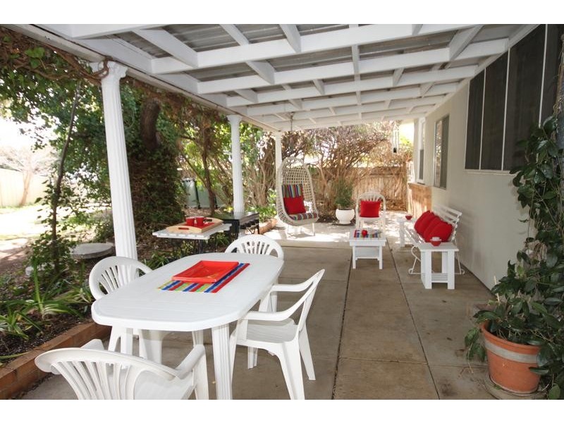 25 Kathleen Street, Tamworth NSW 2340