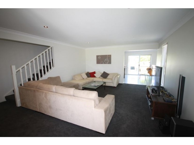 4 The Grange, Tamworth NSW 2340