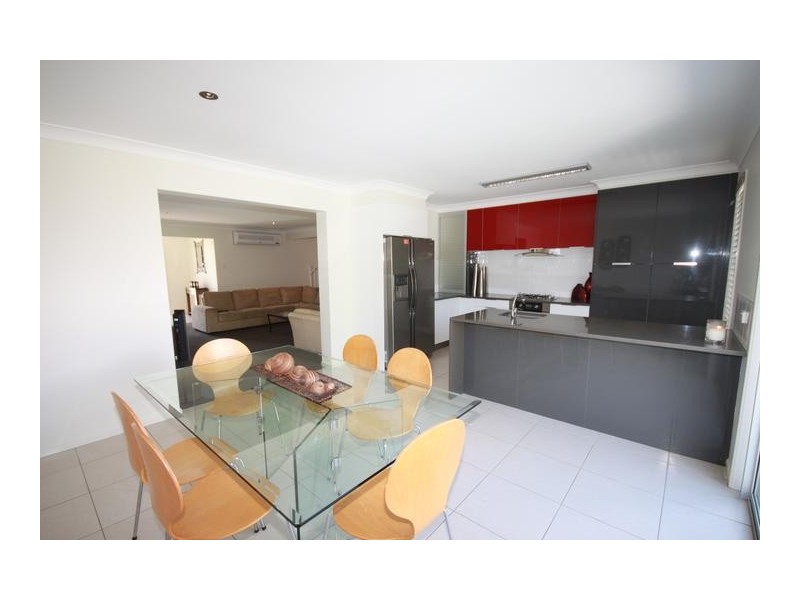 4 The Grange, Tamworth NSW 2340