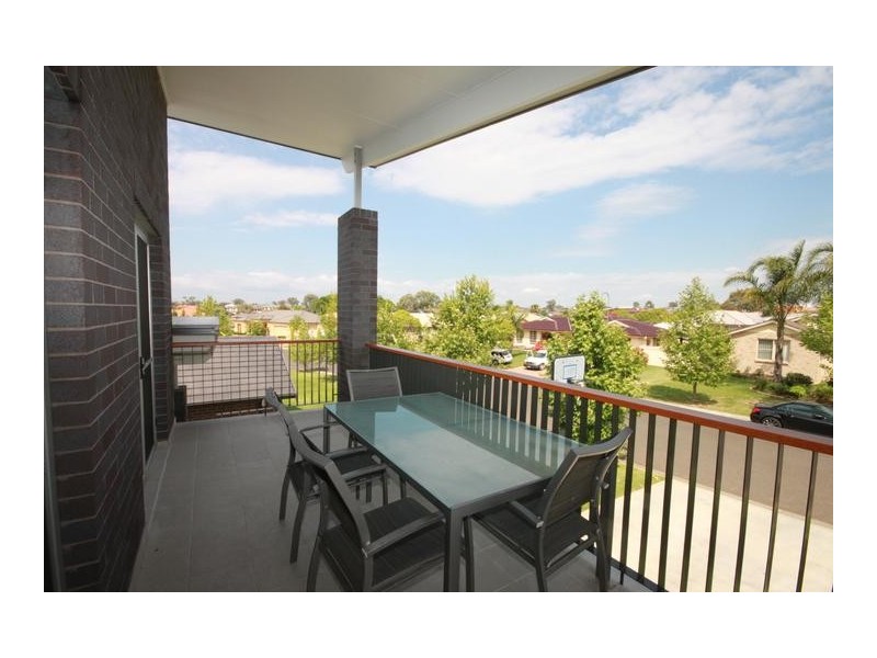 4 The Grange, Tamworth NSW 2340