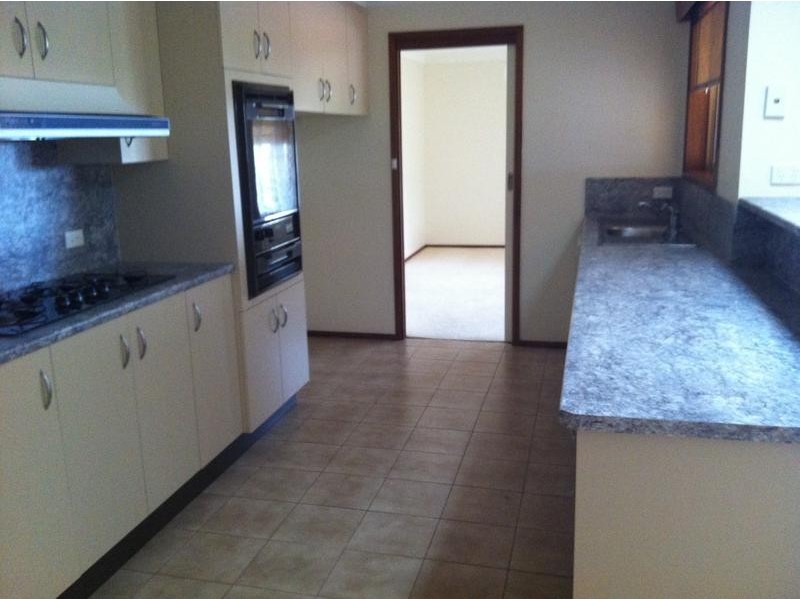 12 The Mews, Tamworth NSW 2340