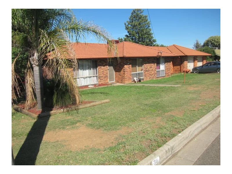 36 McGregor Street, Tamworth NSW 2340