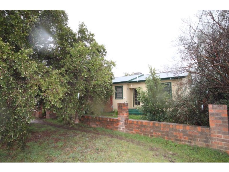 19 Degance, Tamworth NSW 2340