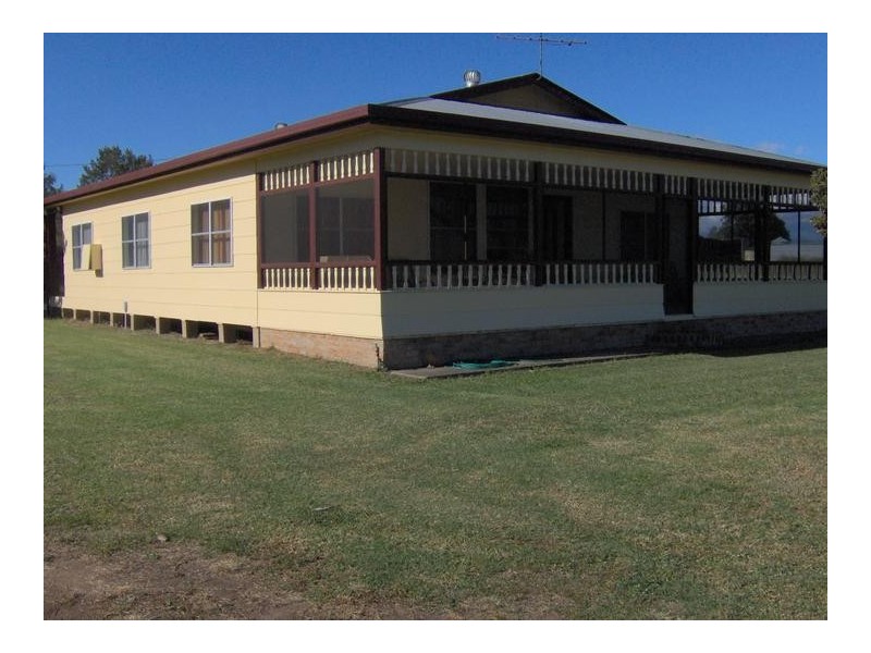 161 Halls Creek Road, Tamworth NSW 2340
