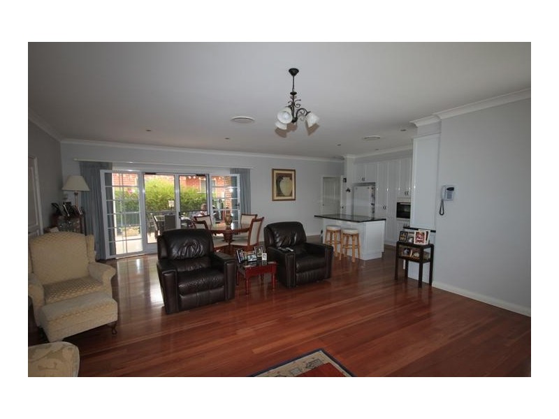 14 The Patio, Tamworth NSW 2340