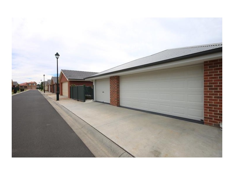 14 The Patio, Tamworth NSW 2340