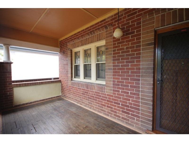 64 Fitzroy Street, Tamworth NSW 2340