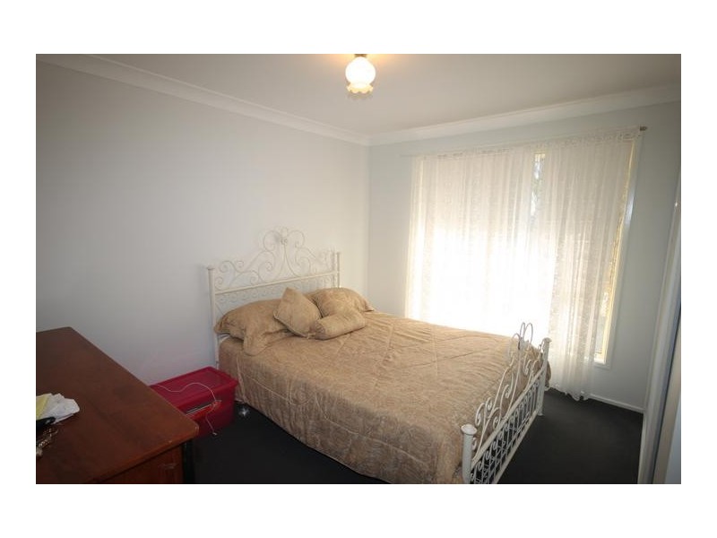 4/12 Curlew Cresent, Tamworth NSW 2340