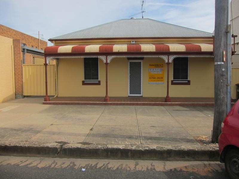 8B Bourke Street, Tamworth NSW 2340