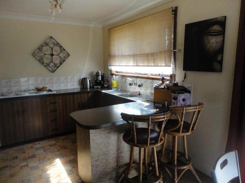 89 Warral Rd, Tamworth NSW 2340