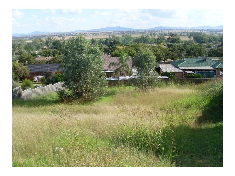 23 Woodbry Cresent, Tamworth NSW 2340