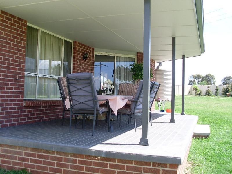 36 Morilla Street, Tamworth NSW 2340