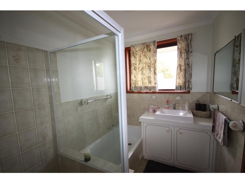 4 Dowell Avenue, Tamworth NSW 2340