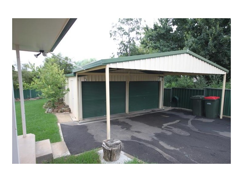 136 Garden Street, Tamworth NSW 2340