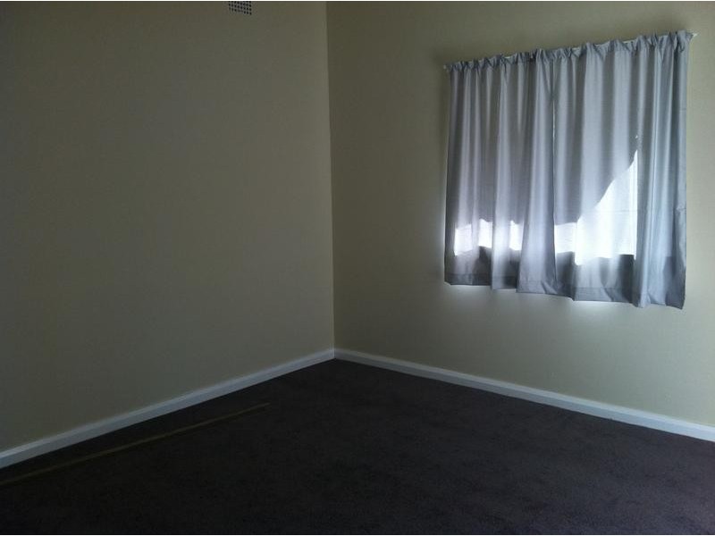 62 Showground Rd, Tamworth NSW 2340