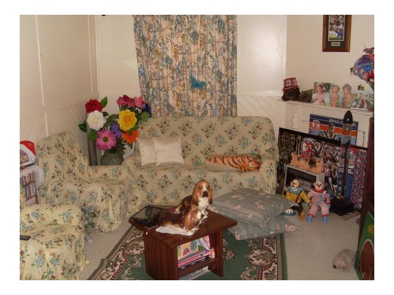 10 Poole Street, Tamworth NSW 2340