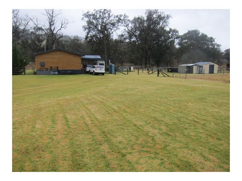 4 Duncan Street, Tamworth NSW 2340