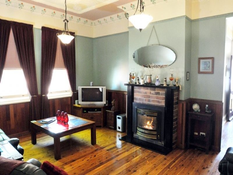 115 Brisbane Street, Tamworth NSW 2340