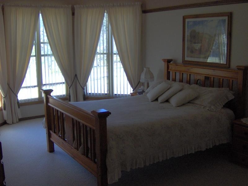 25 Loi Lane, Tamworth NSW 2340