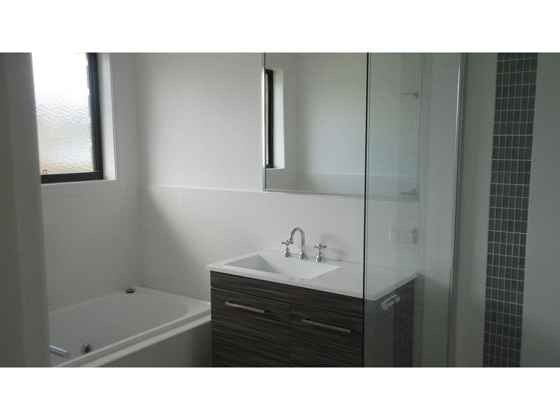 26 Leonora Crs, Kootingal NSW 2352