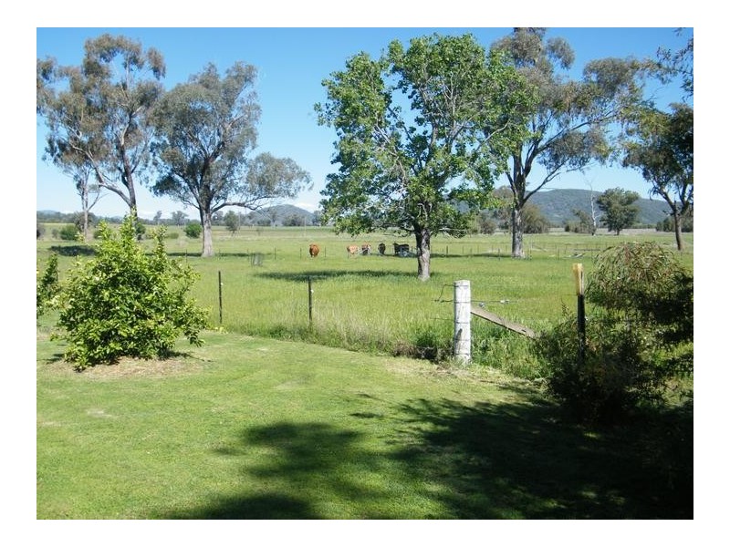 808 Oakey Road, Tamworth NSW 2340