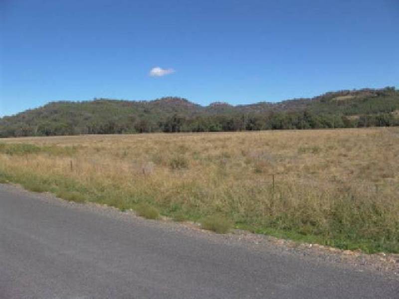 Halls Creek ROAD, Manilla NSW 2346