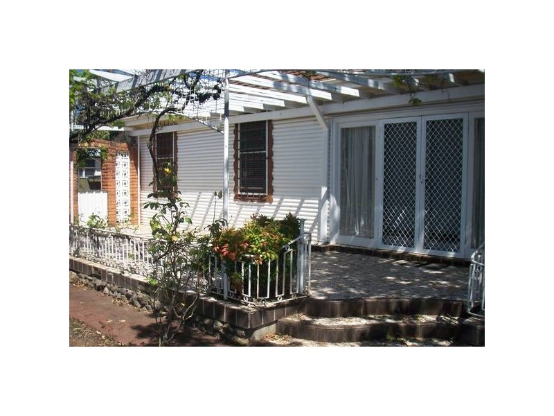 42 STEWART AVE, Tamworth NSW 2340