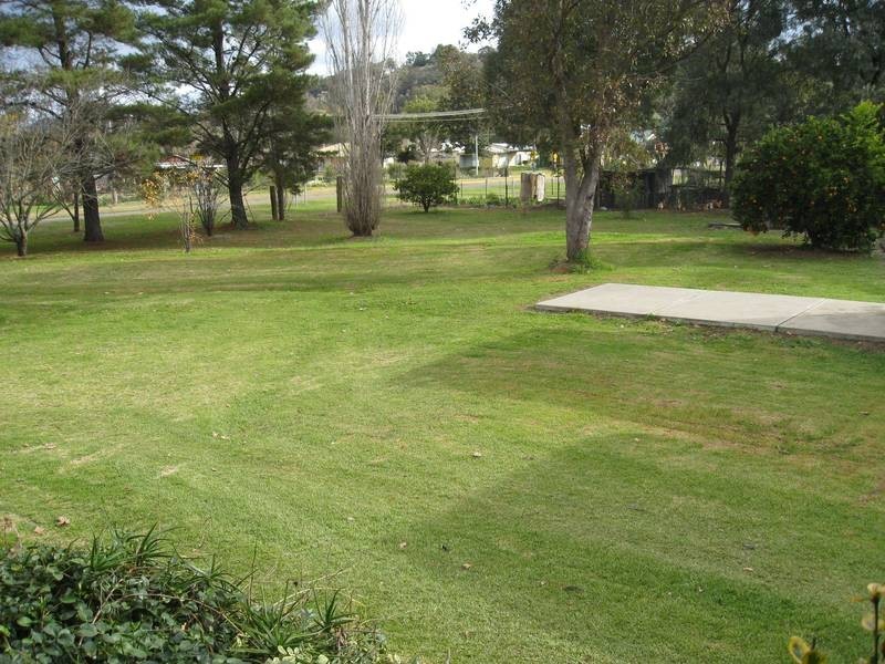 25 Nundle Road, Woolomin NSW 2340