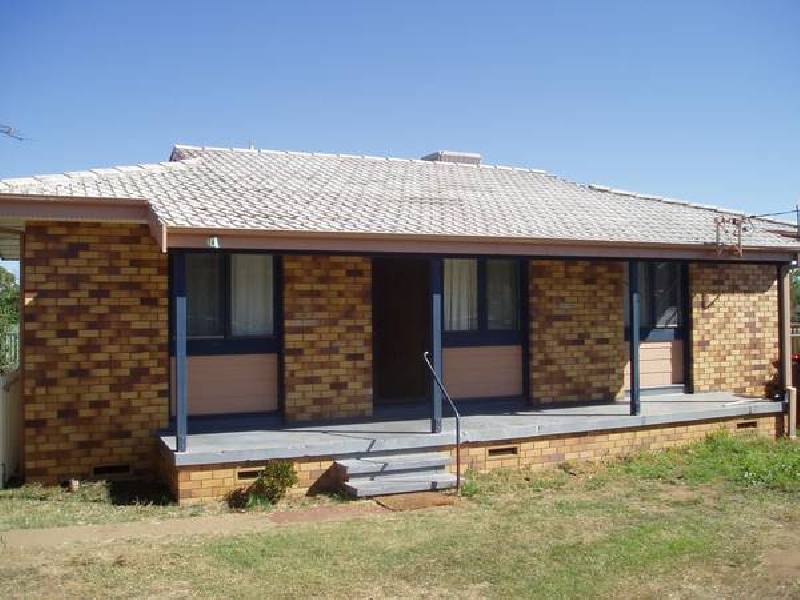 24 SUSSEX STREET, Tamworth NSW 2340