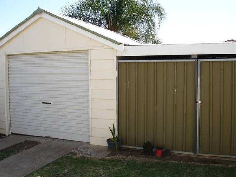 33a WILLIAM STREET, Tamworth NSW 2340