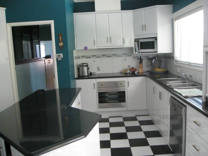 4 Ruthning Ave, Tamworth NSW 2340