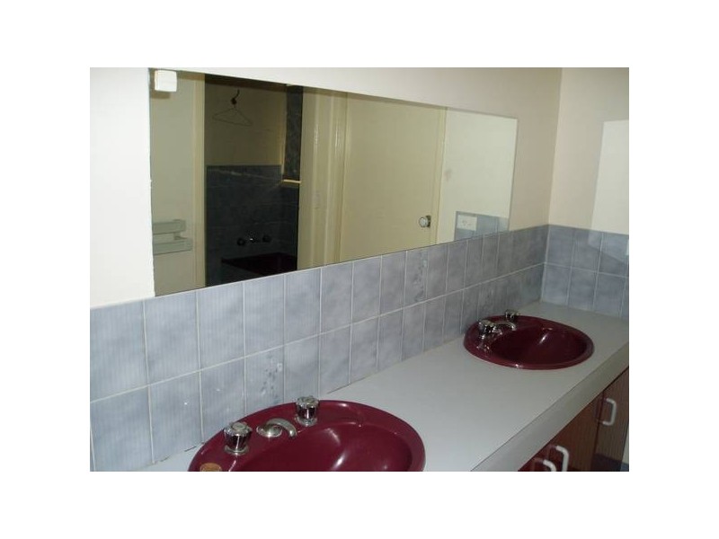 17 CALOOLA STREET, Tamworth NSW 2340