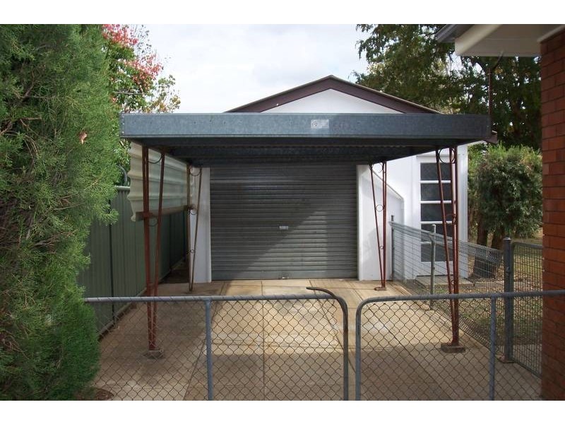 15 Aberdeen Street, Tamworth NSW 2340
