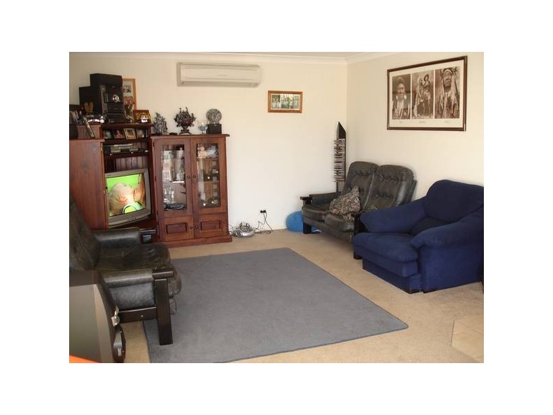 64 Blaxland Way, Tamworth NSW 2340