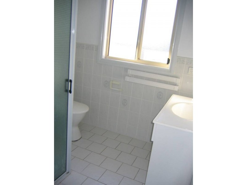 15 Chelmsford St, Kootingal NSW 2352