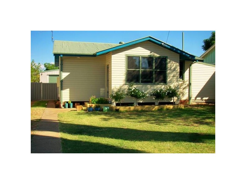 13 Anthony Rd, South, Tamworth NSW 2340