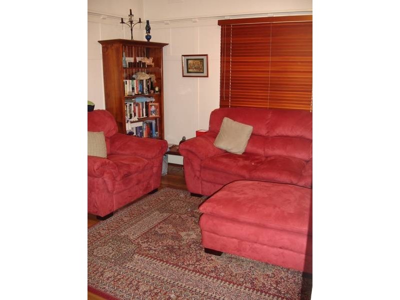 102 North Street, Tamworth NSW 2340