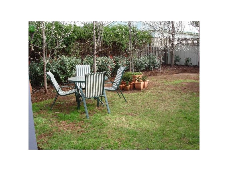 102 North Street, Tamworth NSW 2340