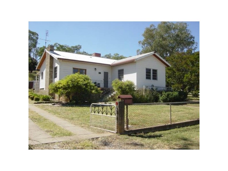 308 Armidale Road, Tamworth NSW 2340