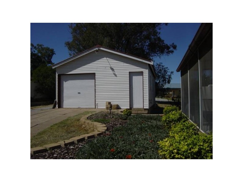 308 Armidale Road, Tamworth NSW 2340