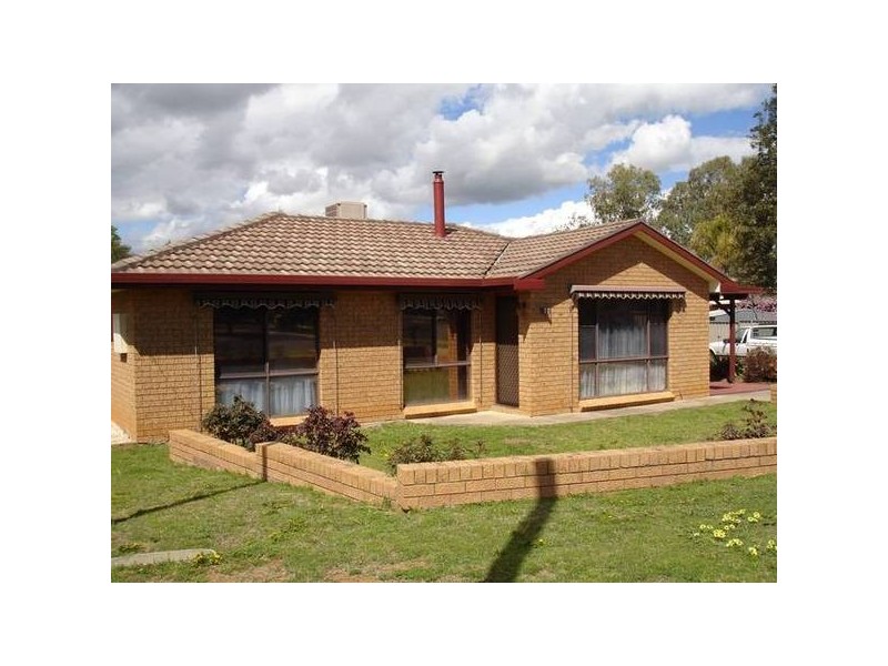 7 Lawson Place, Tamworth NSW 2340