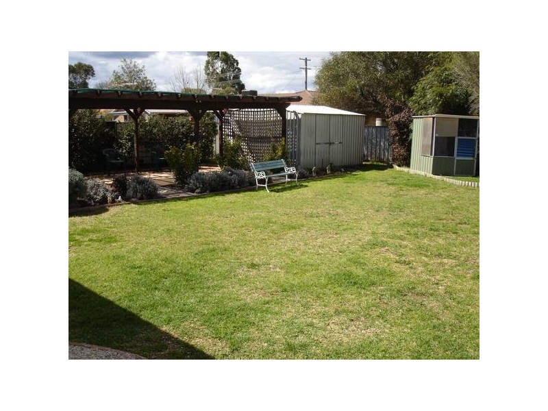 7 Lawson Place, Tamworth NSW 2340
