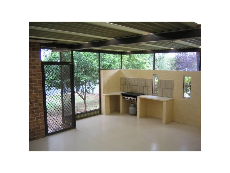 5 Woodbry Cres, Oxley Vale NSW 2340