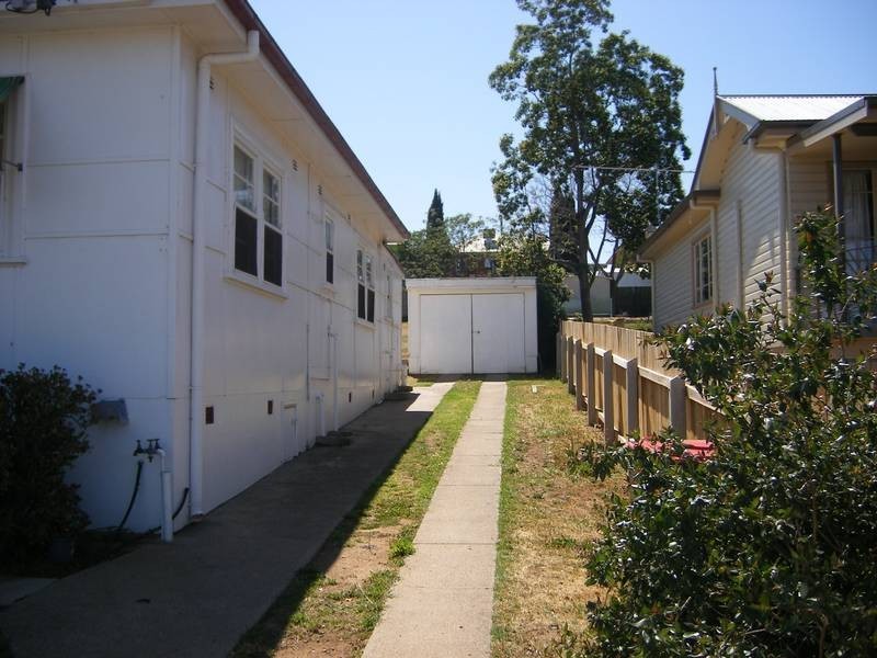 142 Belmore St, Tamworth NSW 2340