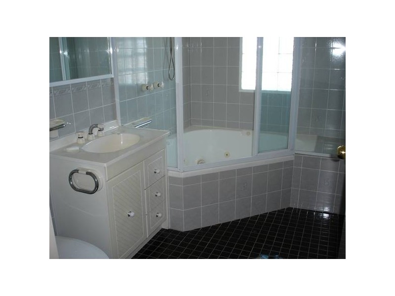 32 Amy Cresent, Loomberah NSW 2340