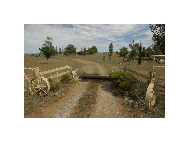 12 Goonoo Goonoo Road, Tamworth NSW 2340