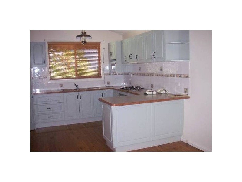 10 Terole Ave, Tamworth NSW 2340